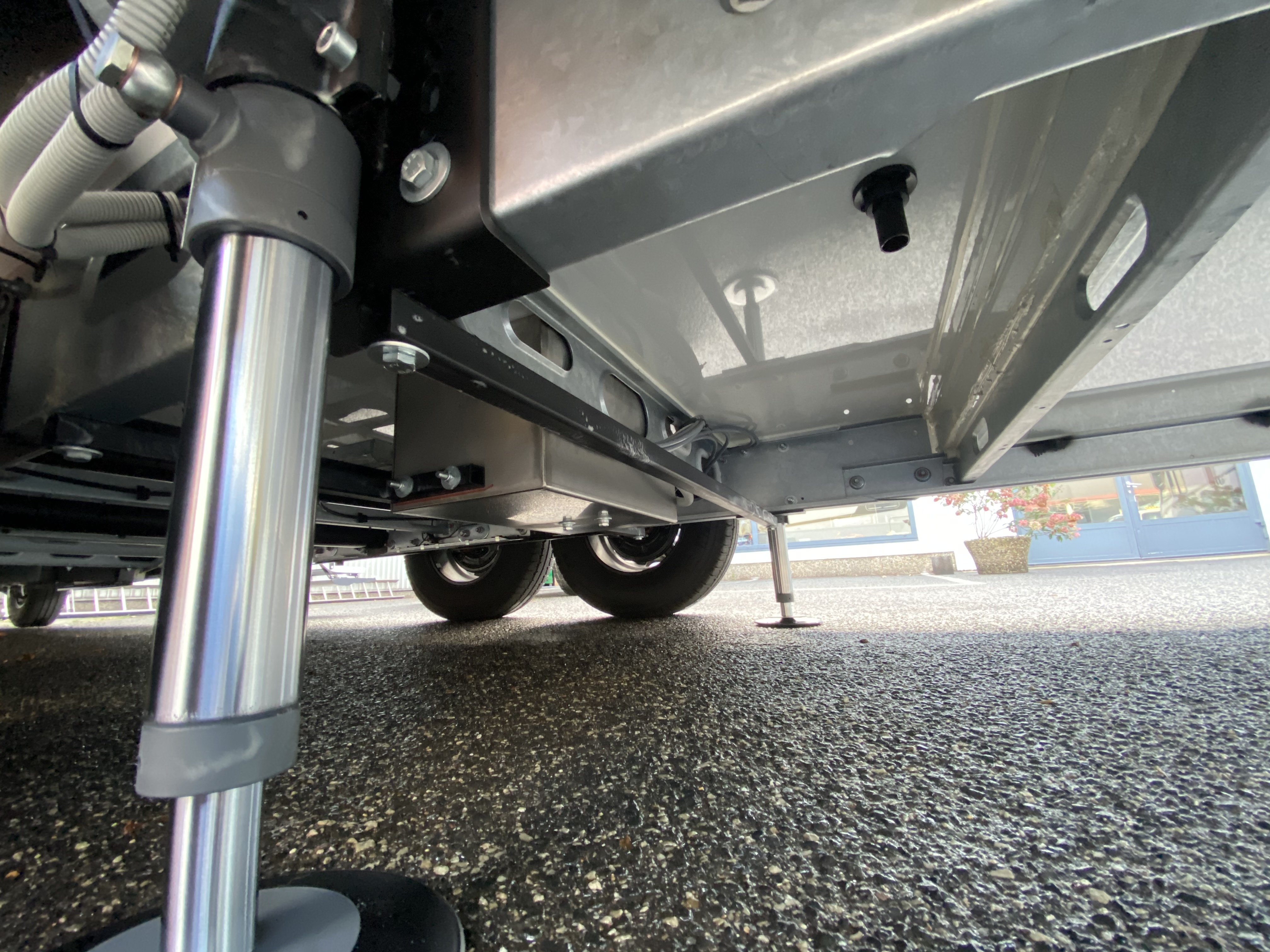 FIAT Ducato Hubstützen Kain Fahrzeugtechnik